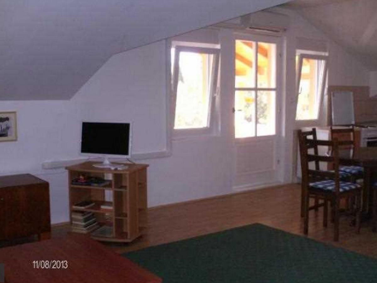 Apartment Luna โมลูนัท ภายนอก รูปภาพ